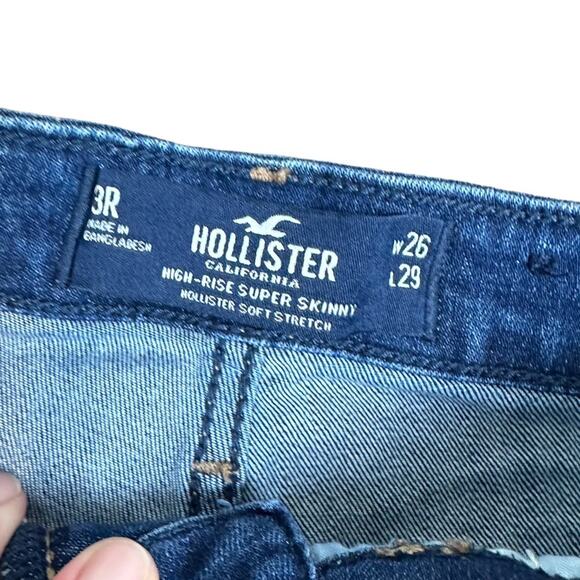 Hollister High Rise Super Skinny Distressed Jeans Size 3R waist 26 - Picture 2 of 5